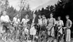 Syklubben Nattergal fra Onsøy er på sykkeltur til Telemark u