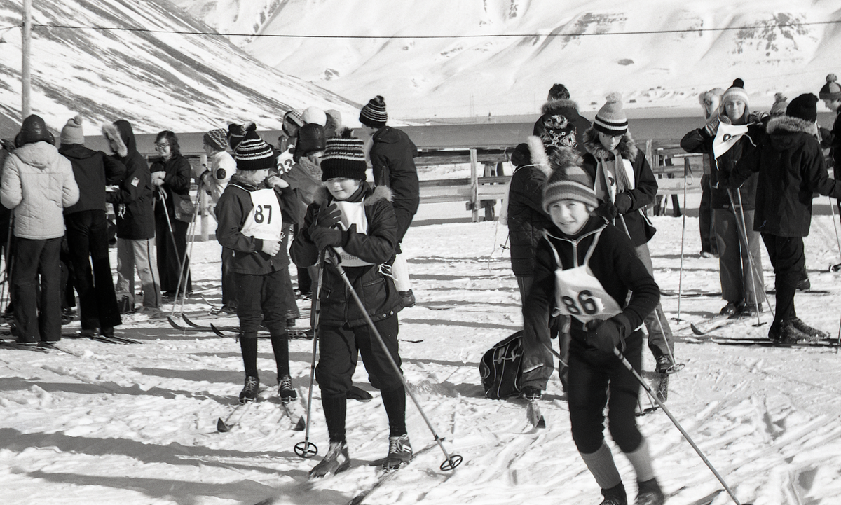 Fra skolens skidag, 1975. 