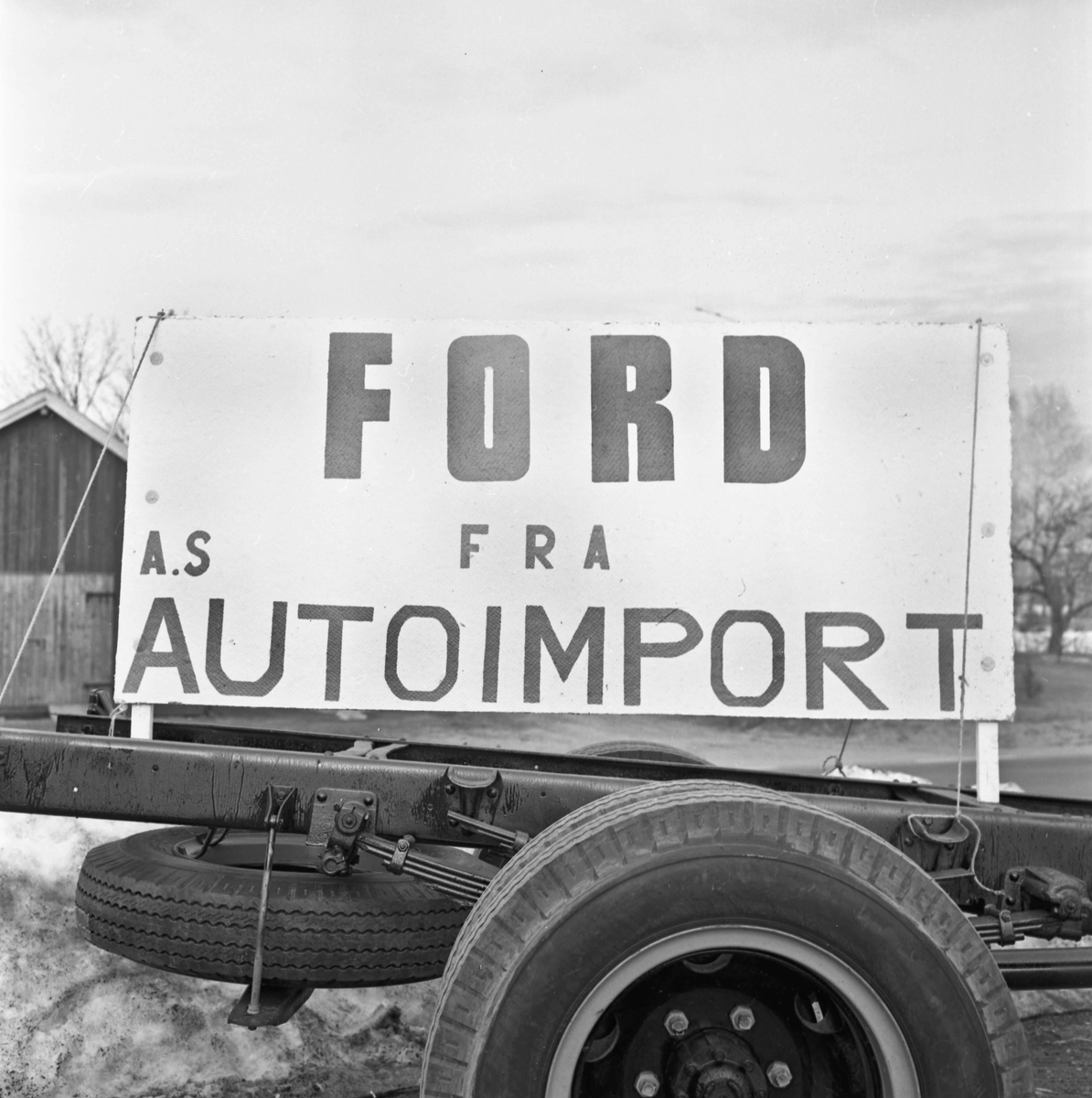 Fra Dal Autoimport i 1962. 25 års jubileum.