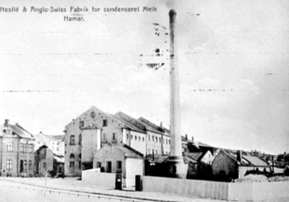 Postkort, Hamar, Storhamargata 52, Nestle & Anglo Swiss Fabrik