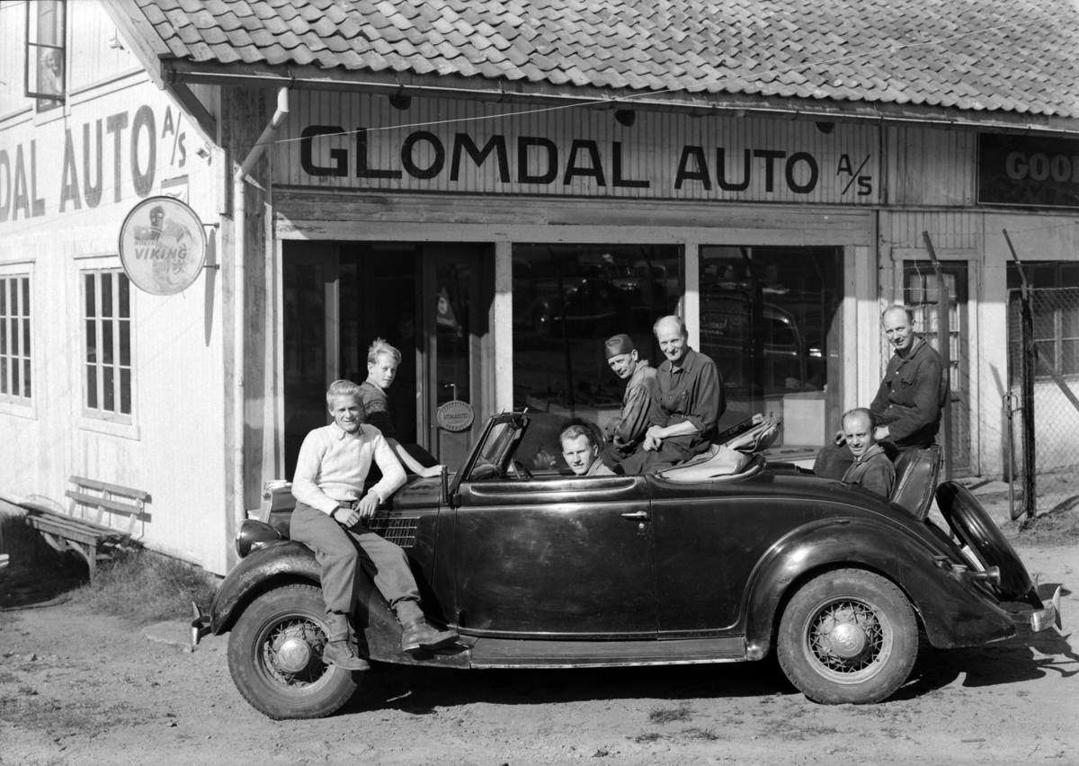 Glomdal Auto A/S. Kongsvinger. Gruppe 7 ansatte i personbil. Ukjente. 