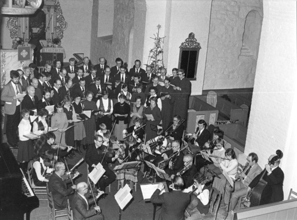 Kor og orkester i Eidsvoll Kirke