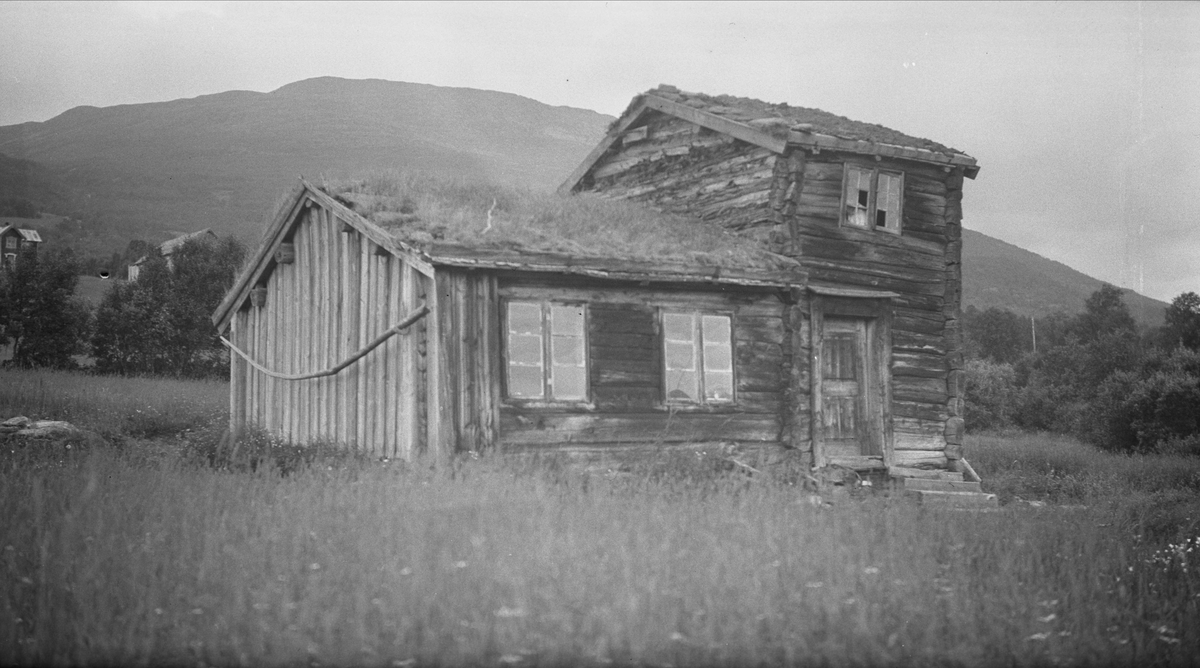 Oppstue, Gorset, Gorsetgrenda, Oppdal, Sør-Trøndelag. Fotografert 1936. Fra album. 