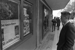Arendal, 10.04.1970, demonstrasjoner, premiere på filmen "Gr
