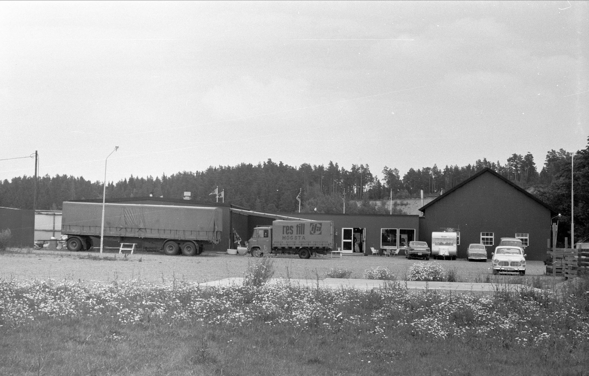 Kontor, möbelutställning och förråd, Högsta 3:3, Högsta, Bälinge socken, Uppland 1976