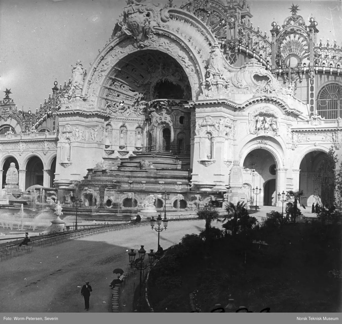 Frankrike: Vandpaladset, profil, Pariserudstillingen 1900