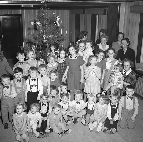 Enligt notering: "Barnfest å Hantverksföreningen 13/1 1947".