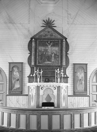 Text som medföljde bilden: "1933. 20. Altaret i Hede Kyrka omkring år 1933."