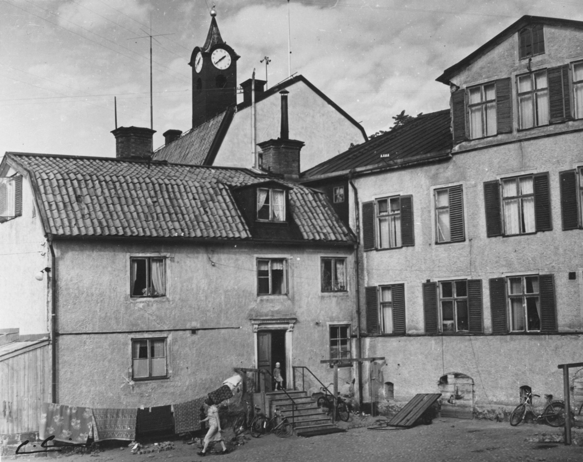 Enköping, kvarteret Borgmästaren nr 9, Rådhusgatan 1 (Kungsgatan 16), gårdssidan, mot norr