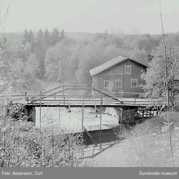 Kvarnen, dammen och bron vid Silje, Selånger.