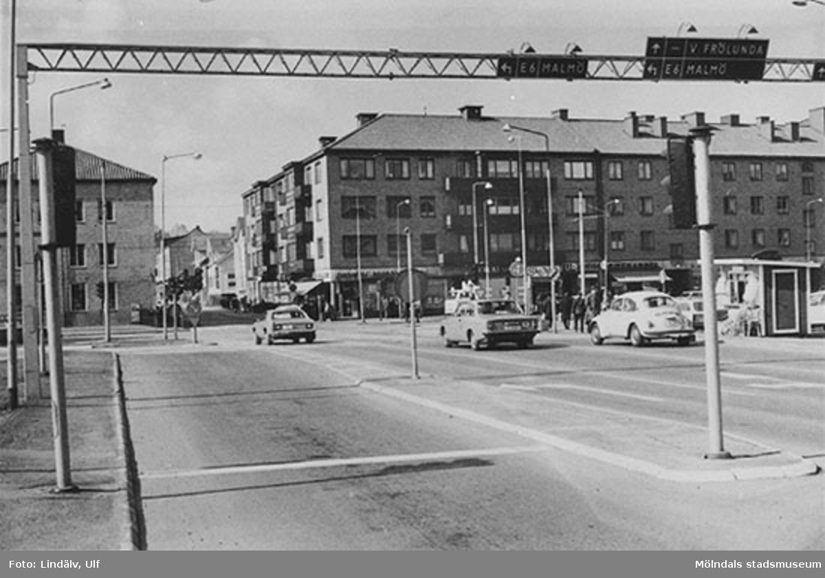 Mölndals bro mot Frölundagatan, 1973.