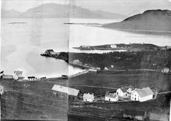 Oversiktsbilde av Samasjøen, tatt fra et sted oppi Samaåsen.