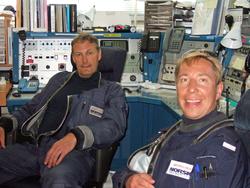 Adam Bailey t.v.og Ari Eskilinen - piloter fra Norsk Helikop