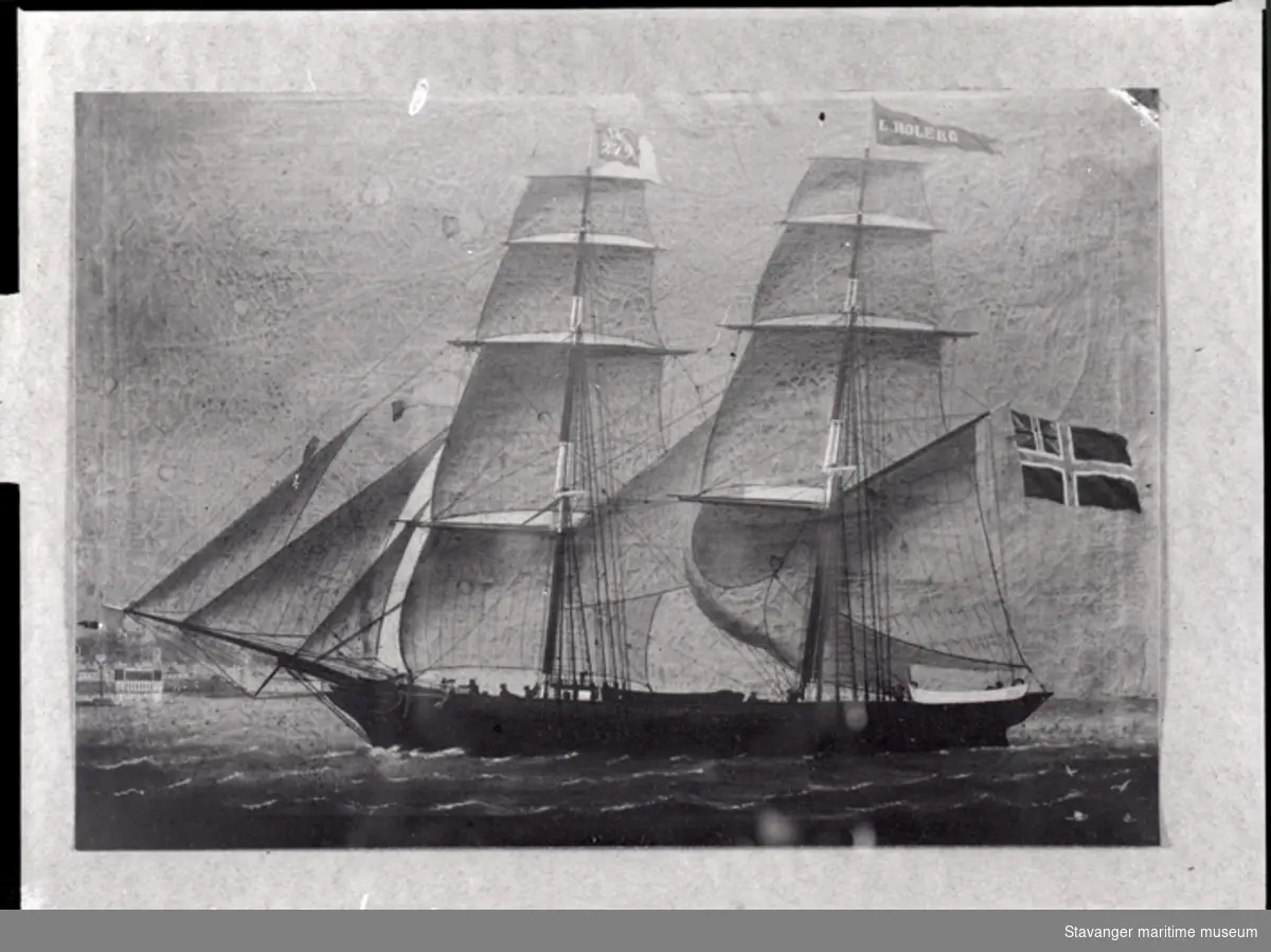 Avfotografert skipsportrett av brigg. W279 L.Holerg.