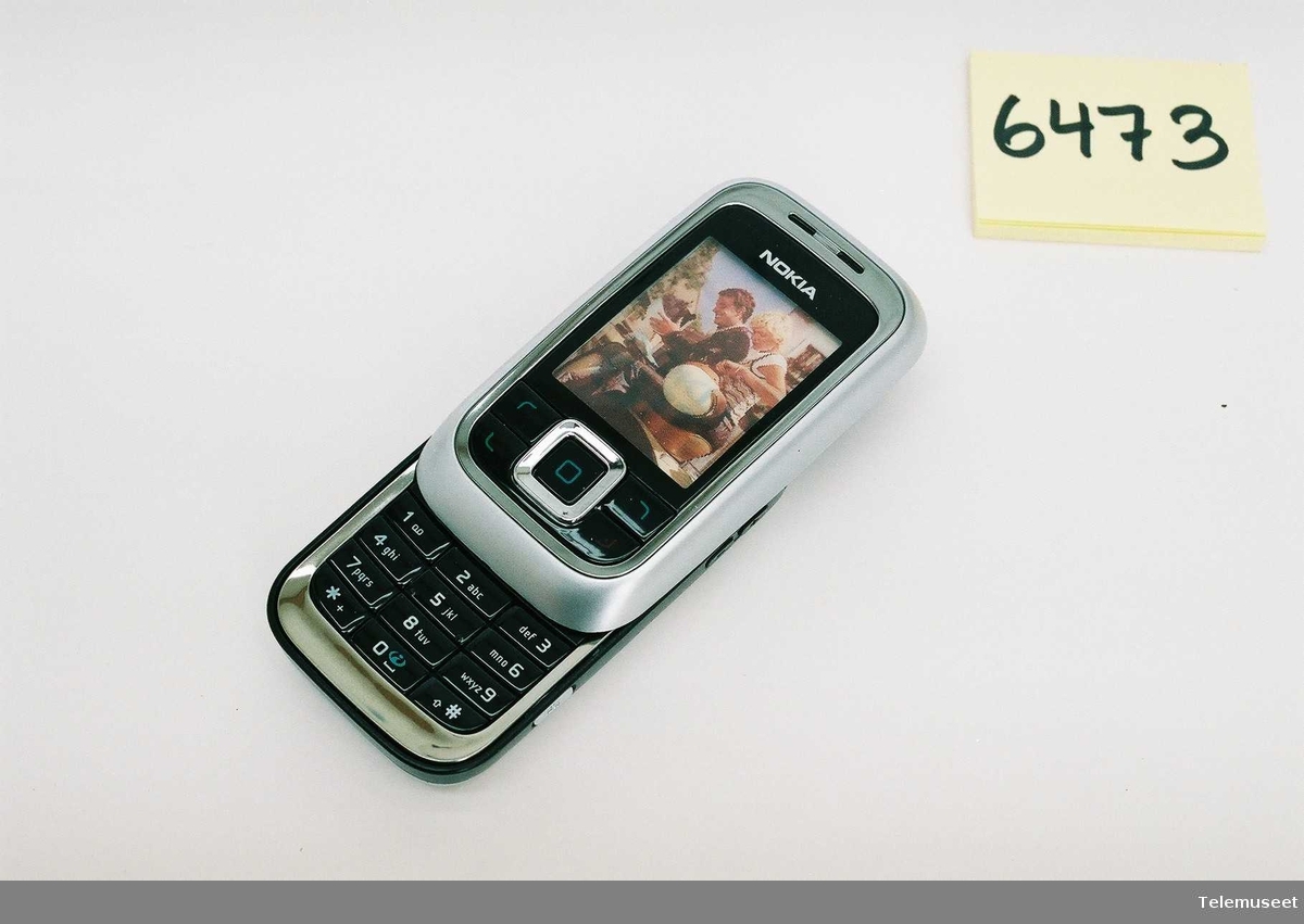 Nokia 6111
DUMMY
batteri: BP-4B taletid 3,5t standbytid 10 dager

