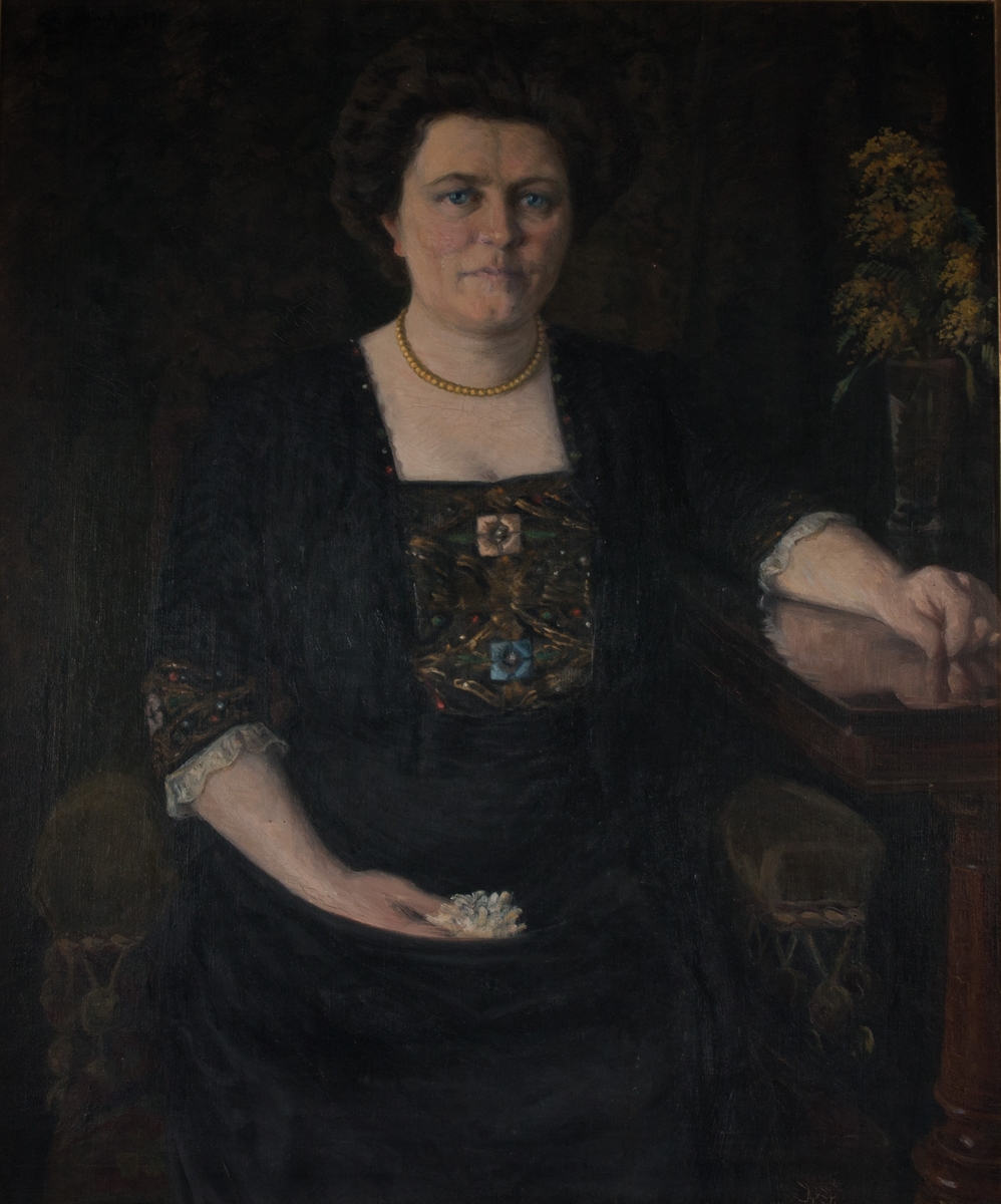 Portrett av Elisa Berentsen f.Haaland (f.1866)