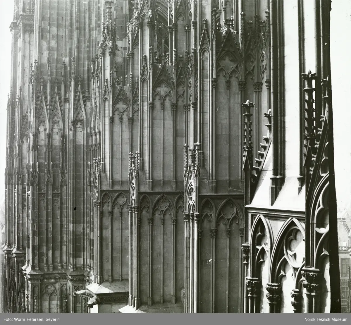 Detaljer av domkirken i Köln.