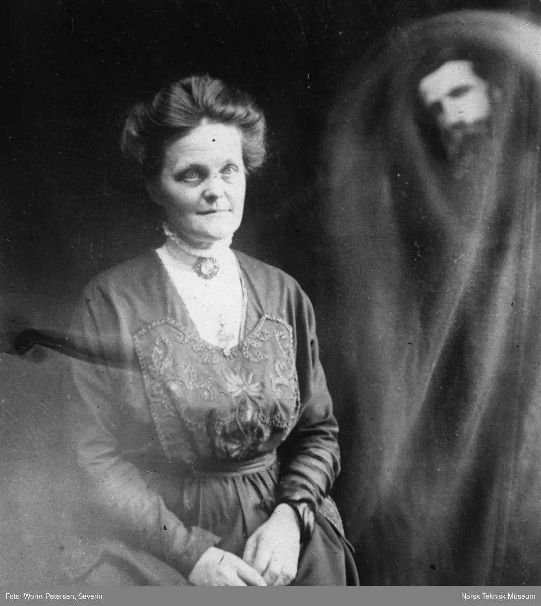 Fru Ella Anker. Psykisk - Norsk Teknisk Museum / DigitaltMuseum