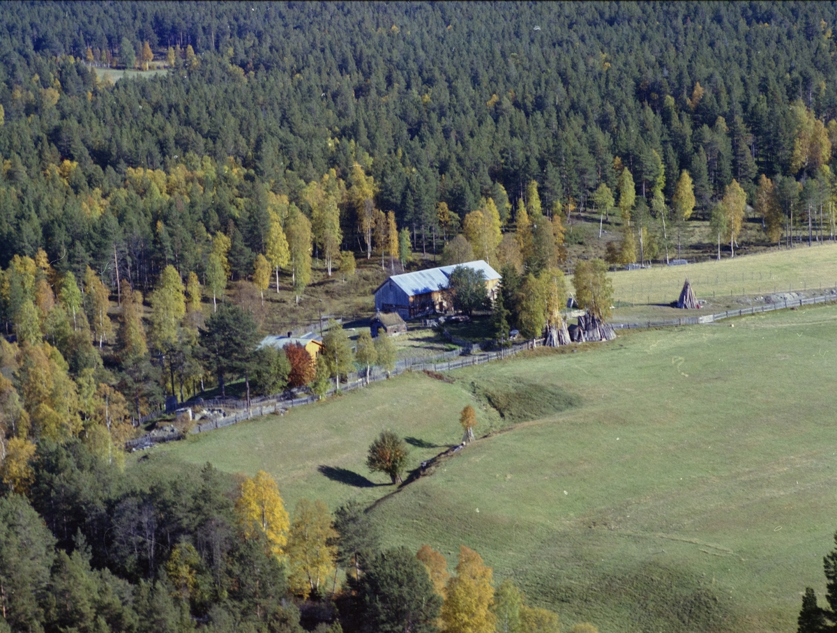 Flyfoto, gårdsbruk, Dovre kommune