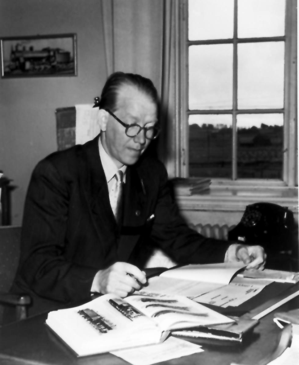 "T.f. Lokmästare Henning Ohlsson". Från utställningen "Falköping i bild" 1952.