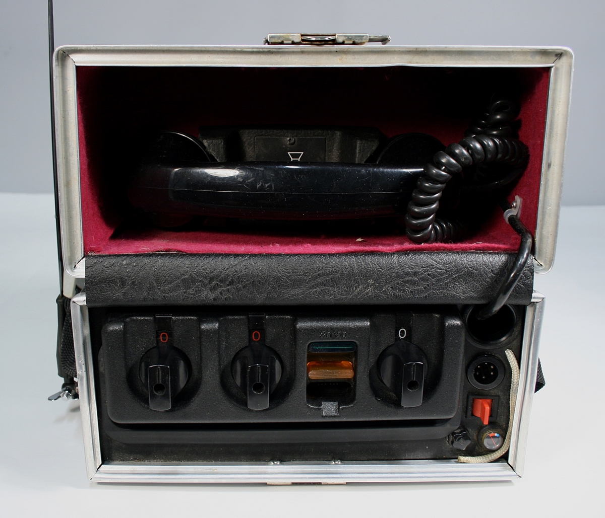 Sonab radio i bærekoffert