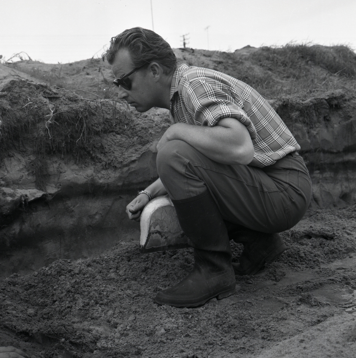 Utgrävning vid Skedemosse 1961.