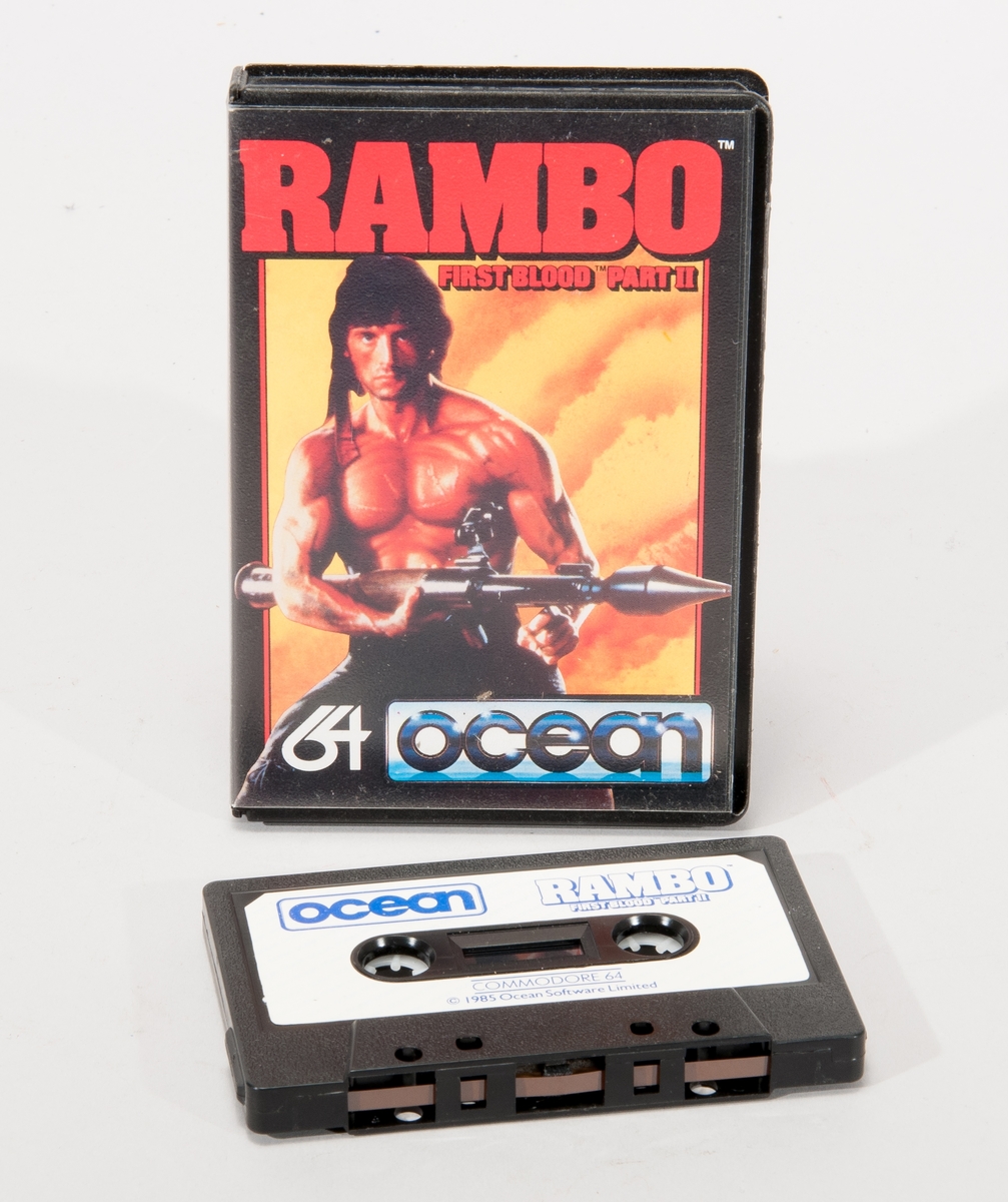 Datorspel till Commodore 64. Standardkassett i fodral av svart plast.