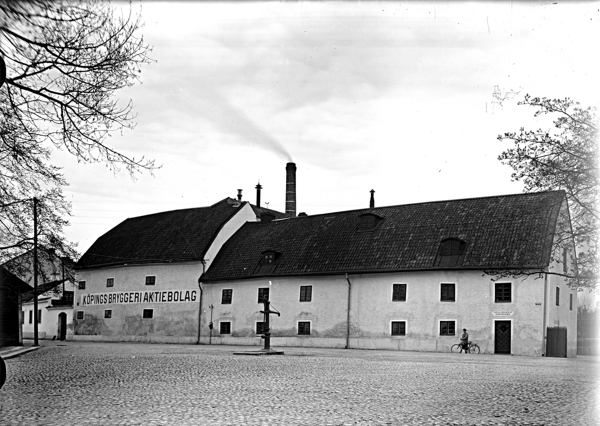 Köpings bryggeri 1930-tal.
Fotograf E Sörman.