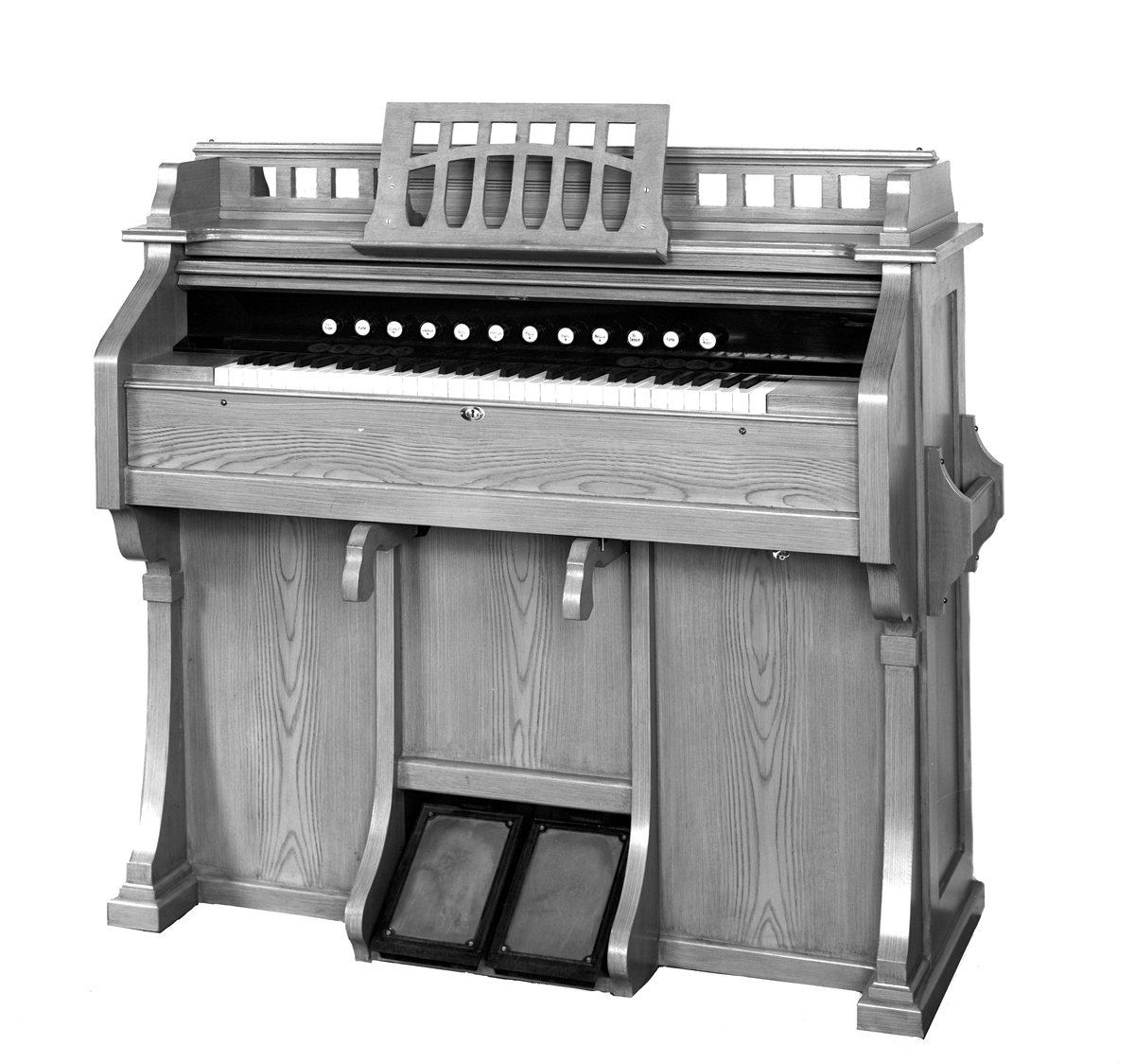 Orgel från AB Gefle Orgel & Pianofabrik.