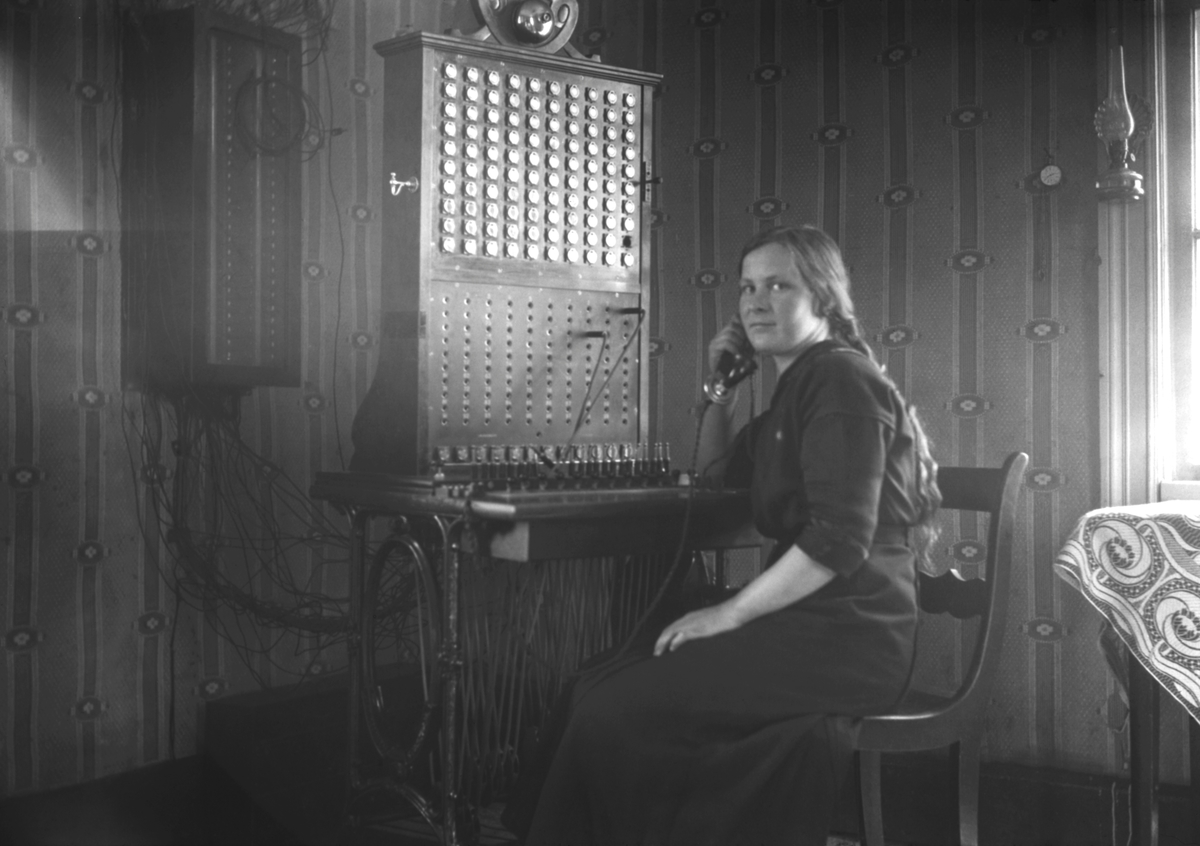 Telefonist Ingeborg Johansson, Godby, som i februari 1918 hamnade i skottlinjen under strider mellan röda och vita styrkor.