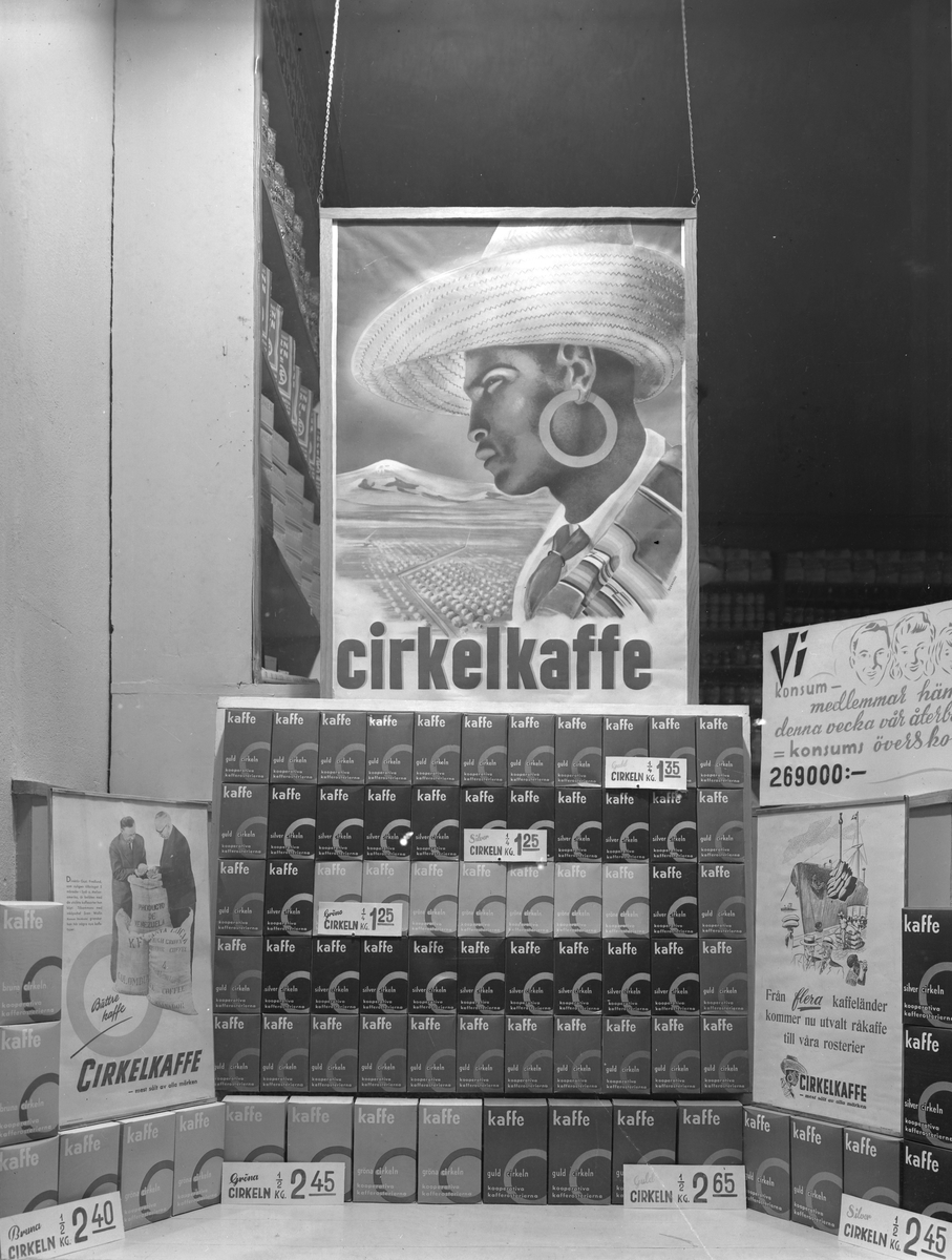 Skyltning med Cirkelkaffe, 1946. Konsum Alfa, Gustavsgatan 6, Gävle.