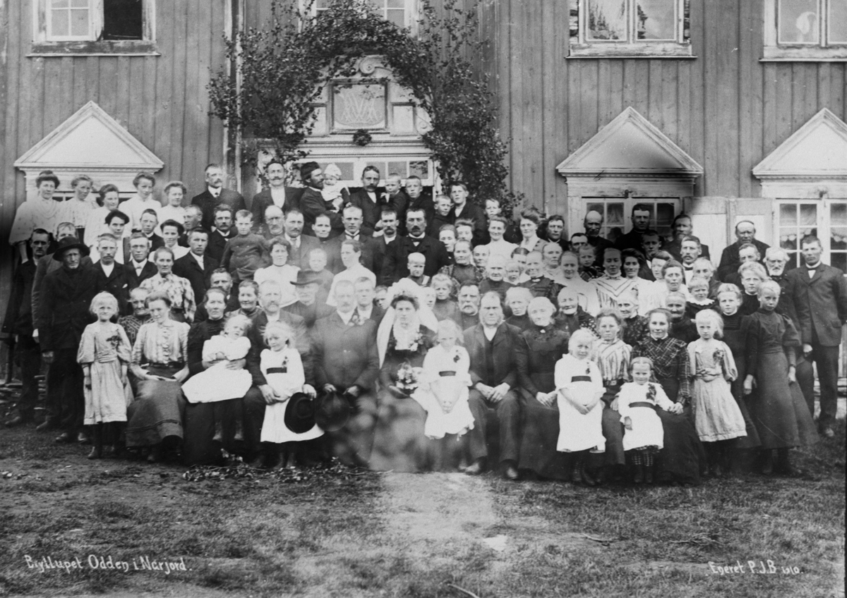 Bryllup på Odden gård i Narjordet, 1910