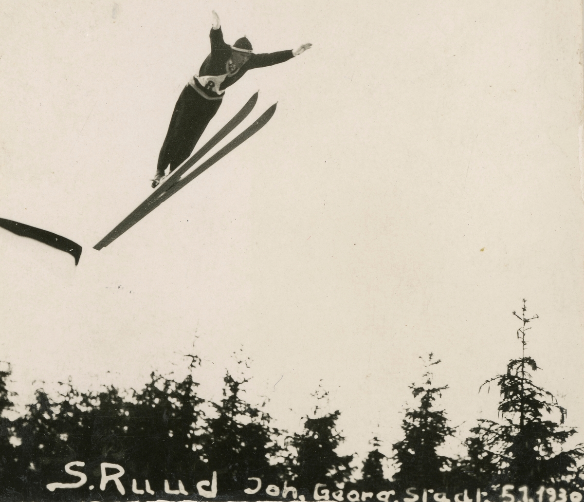Athlete Sigmund Ruud jumping at Johangeorgenstadt