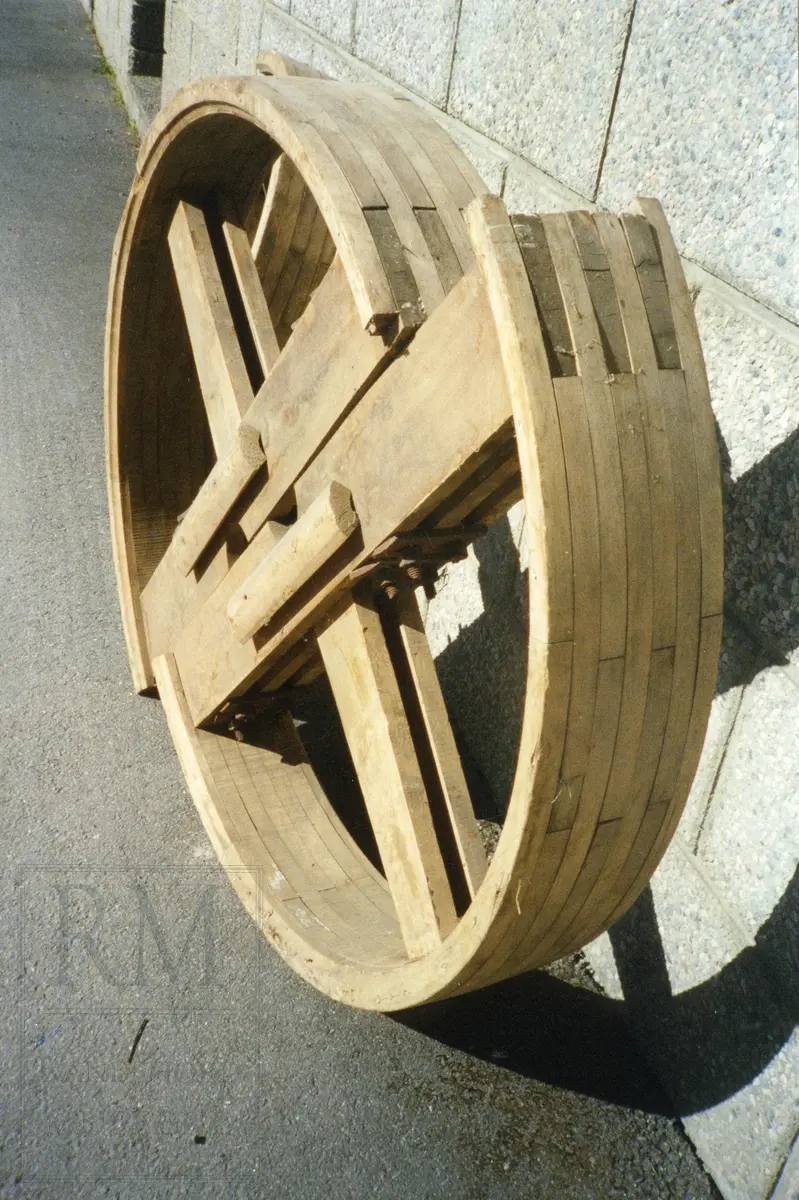 To hjul for reimdrift fra Festningen mølle