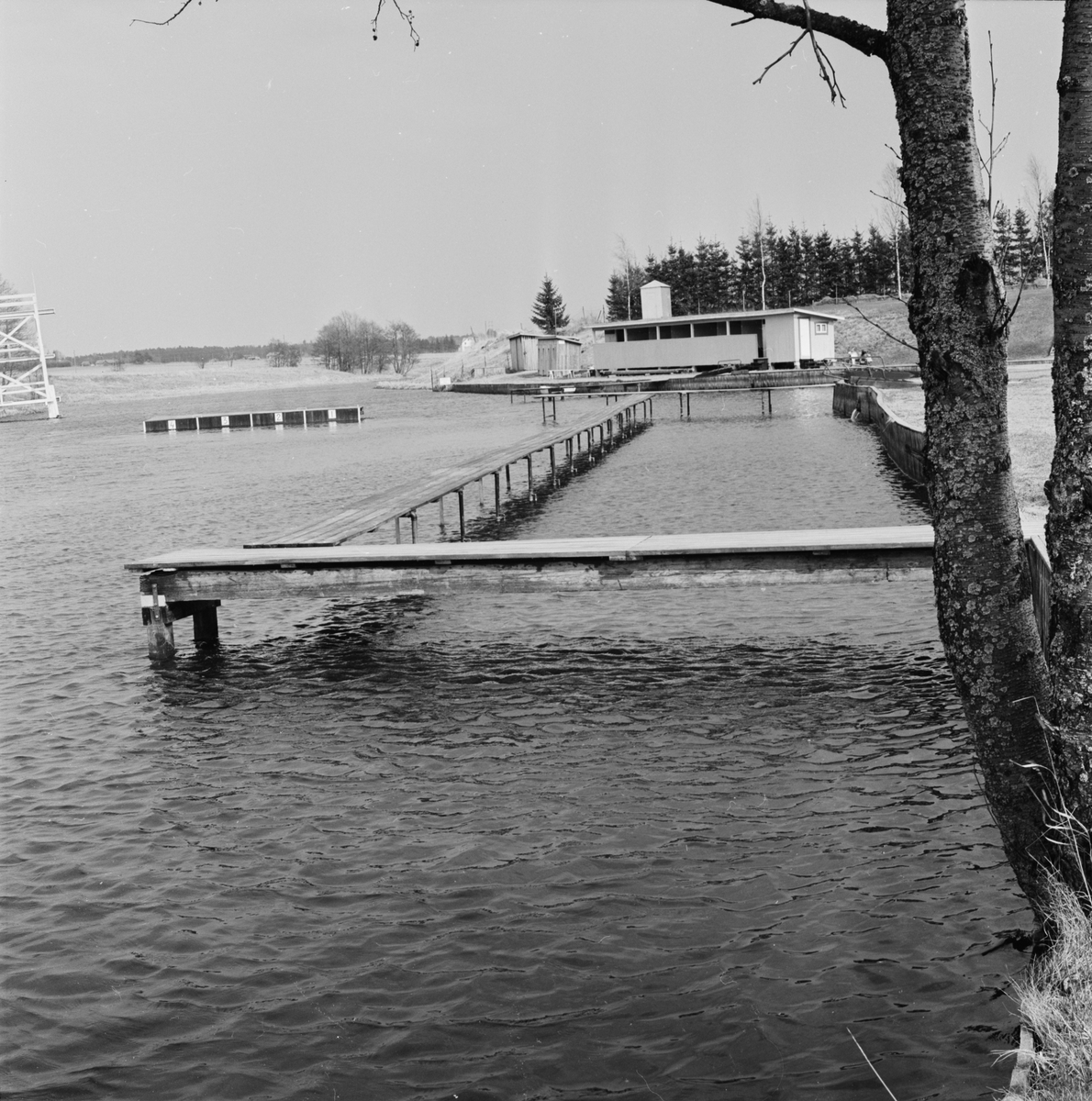 Storvads friluftsbad - "plage med södersol nytt vid Storvad", Gamla Uppsala 1963