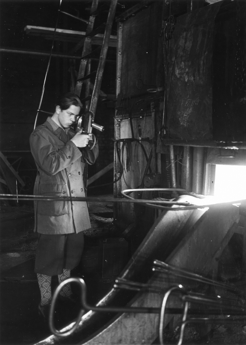 Avläsning av temperaturen med pyropto i götverket den 6 maj 1947.