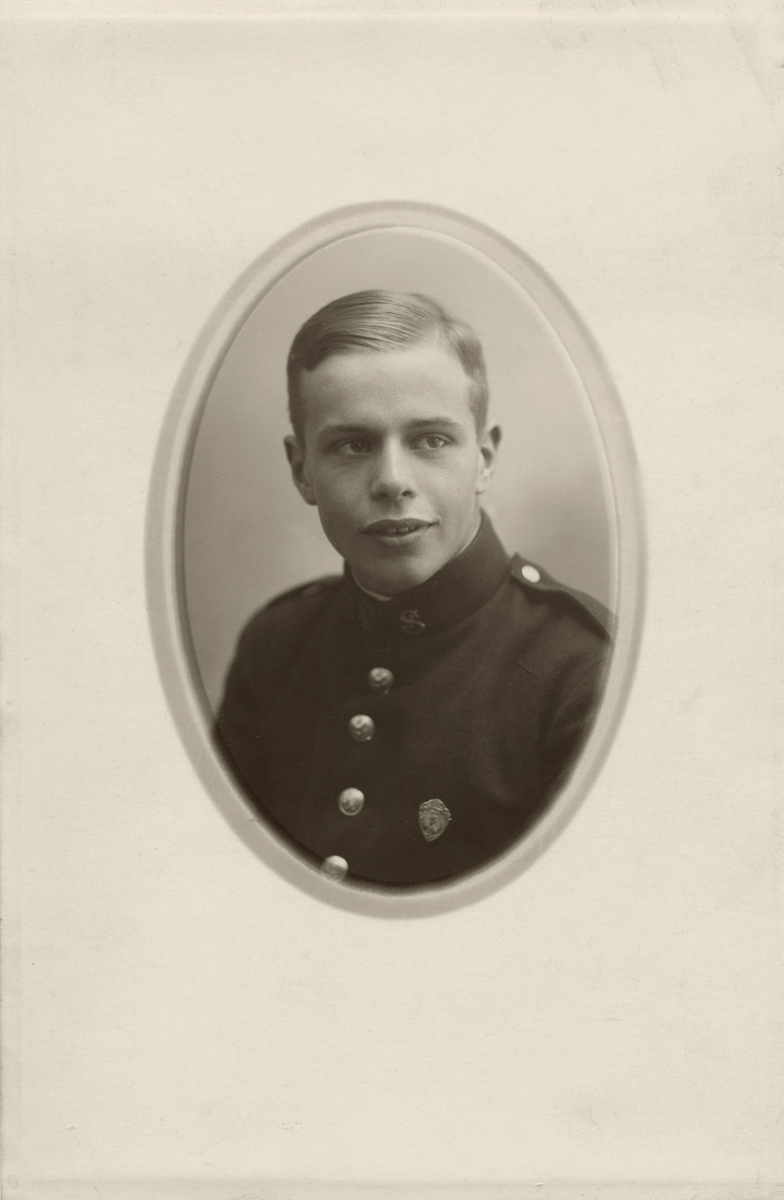Mann, portrett, uniform