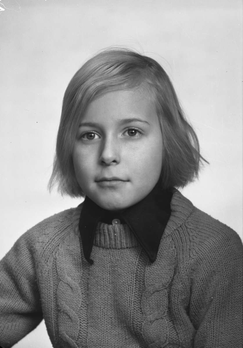 J. Sjöström, Jökelvägen 28, Gävle. Den 19 februari 1972