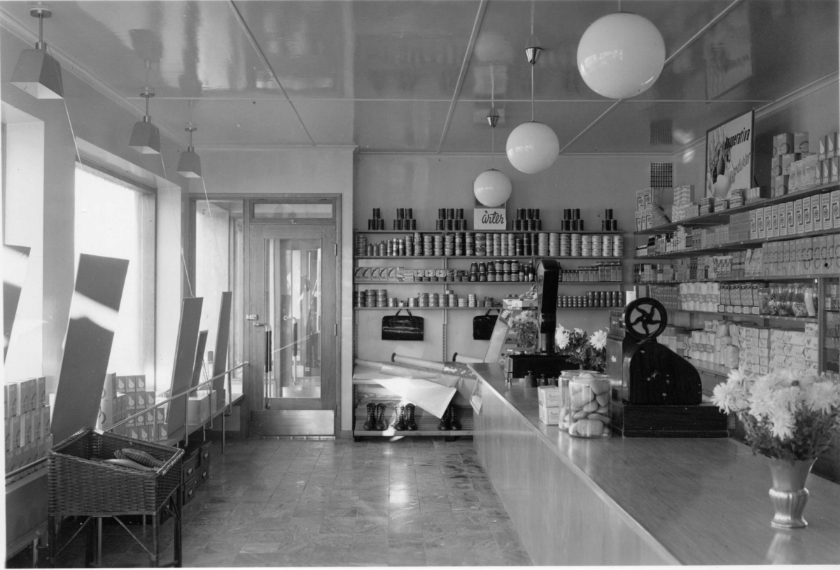 Interiör från Konsum i Gränna, 1950-1970