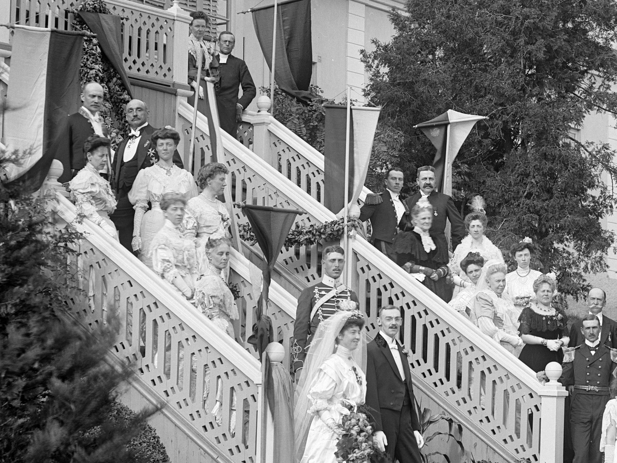 Bröllop på Herrborum den 8 augusti 1907 mellan Greve Carl Magnus Stenbock och grevinnan Louise Mörner.