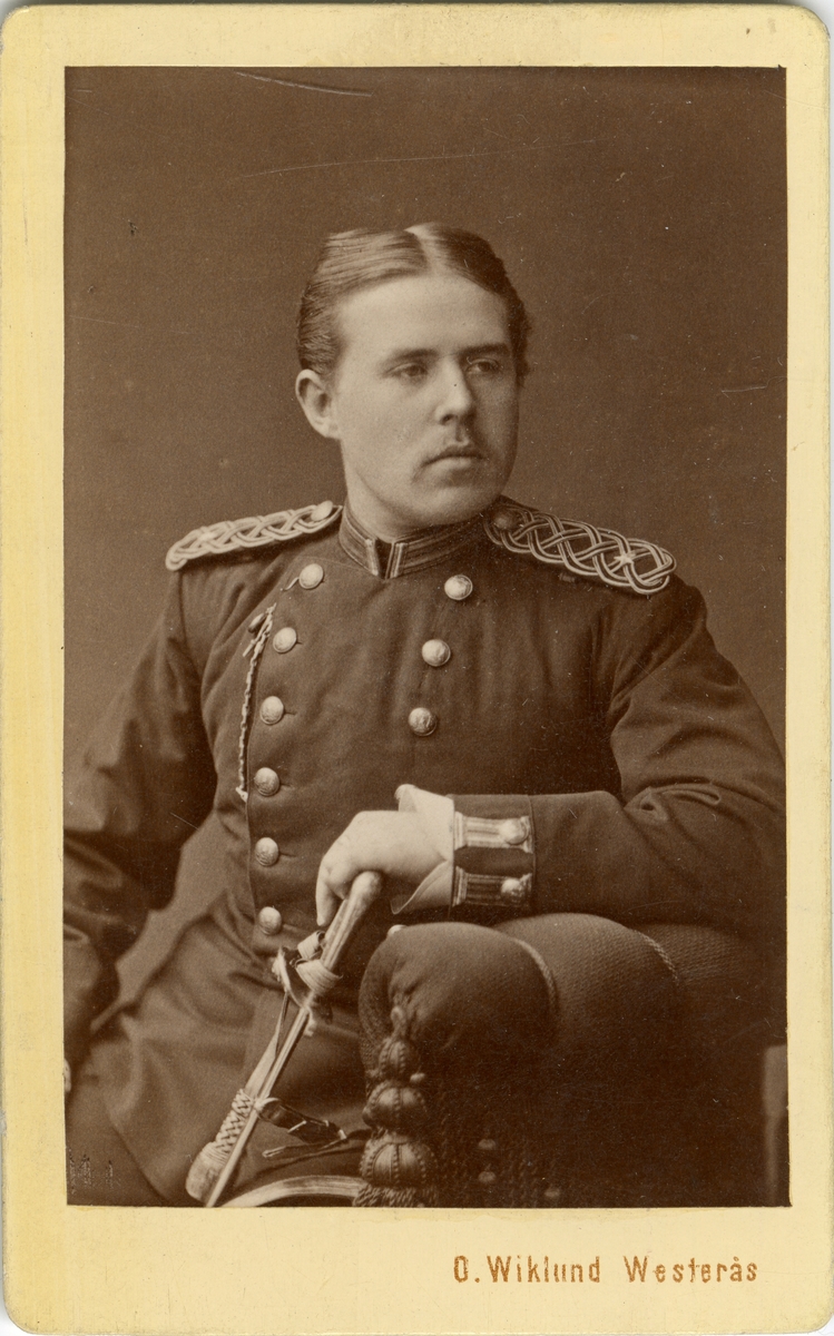 Porträtt av Carl Georg Gude Gedda, underlöjtnant vid Västmanlands regemente I 18.