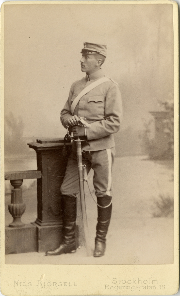 Porträtt av okänd soldat vid Livgardet till häst K 1.