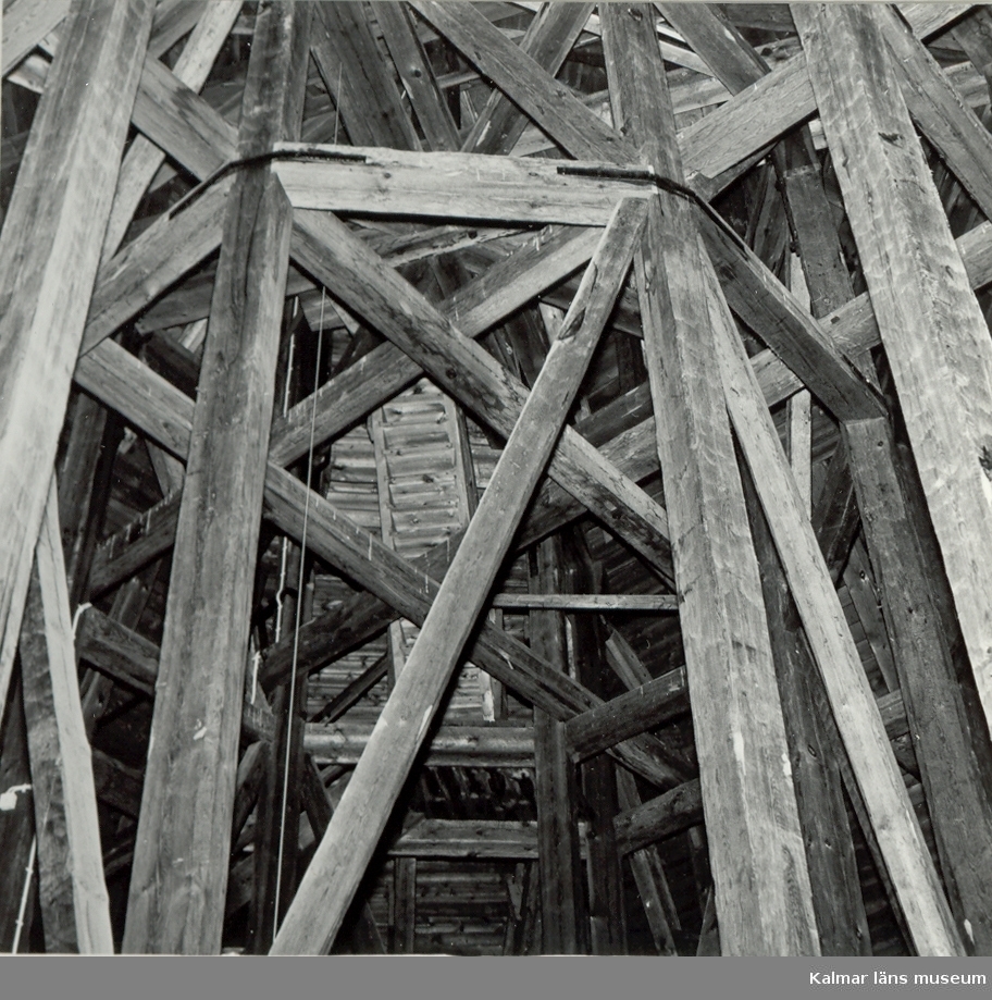 Kuretornet: träkonstruktion för tornhuven (Zetterwall)