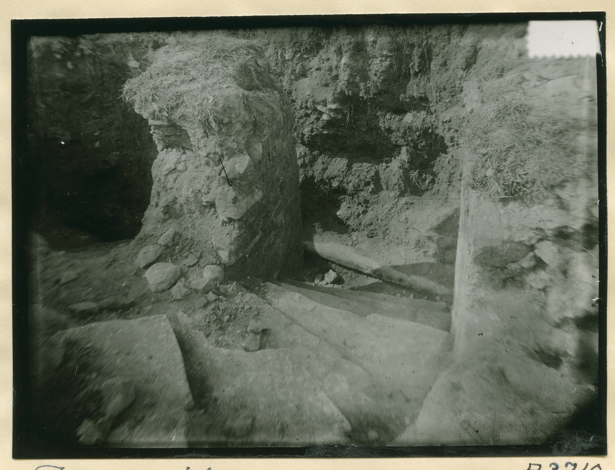 Utgrävningar 1925.