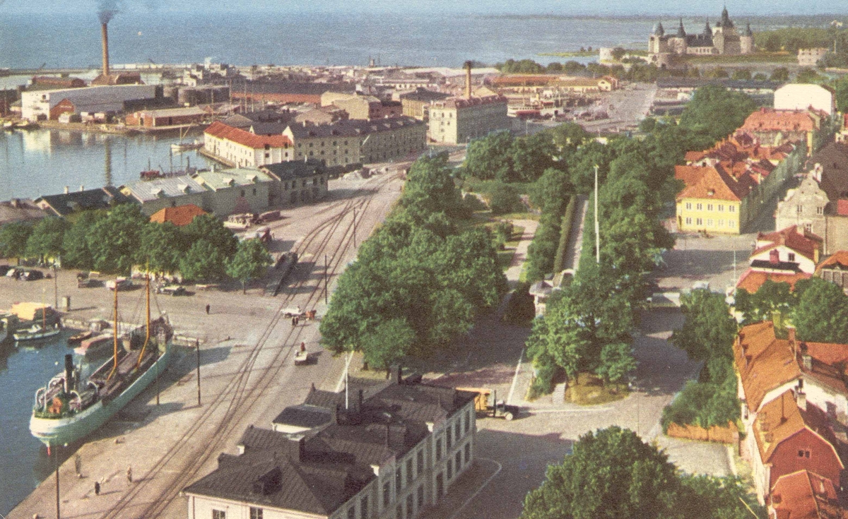 Vykort med utsikt över Skeppsbrogatan från ångkvarnen.