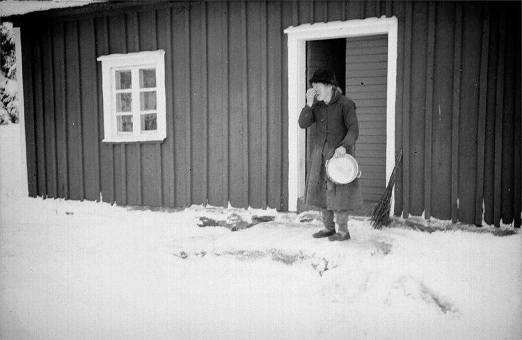 Charlotta Albertina Häggren.
Född 1866 å Söakullen i Häggums sn.
Död 1951 å Söakullen i Häggums sn.