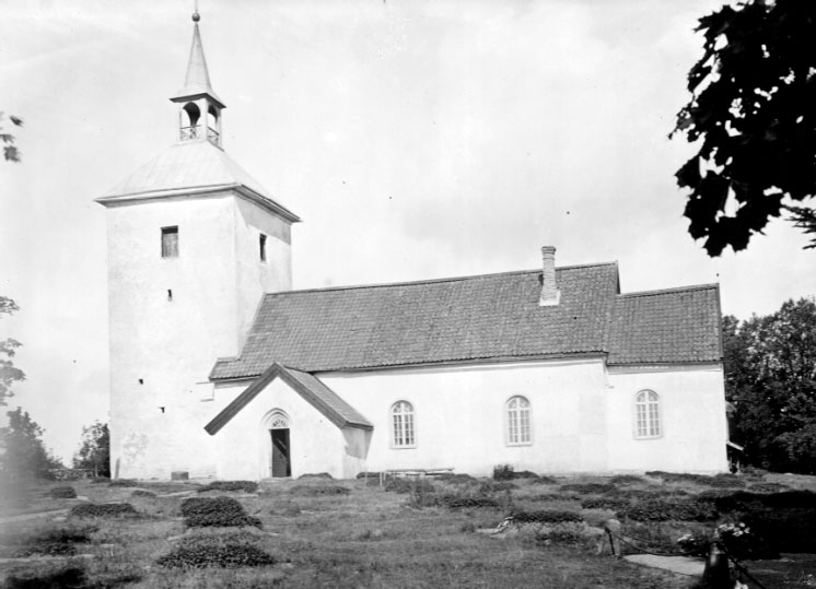 Kållands-Råda kyrka.