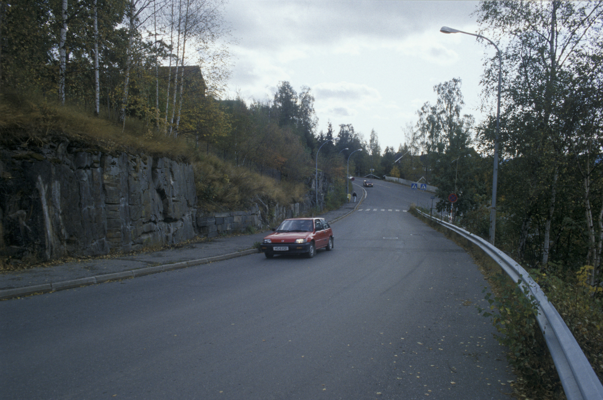 Lillehammer, Maihaugvegen med starten ved Anders Sandvigs gate, sør-vestover, utsikt
