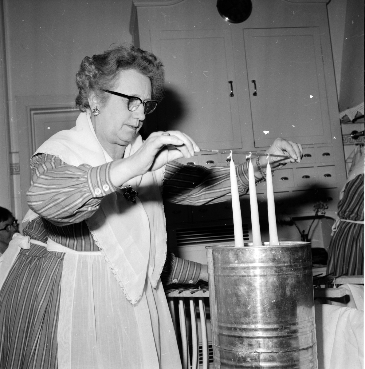 Ljusstöpning,
Husmodersföreningen,
1962