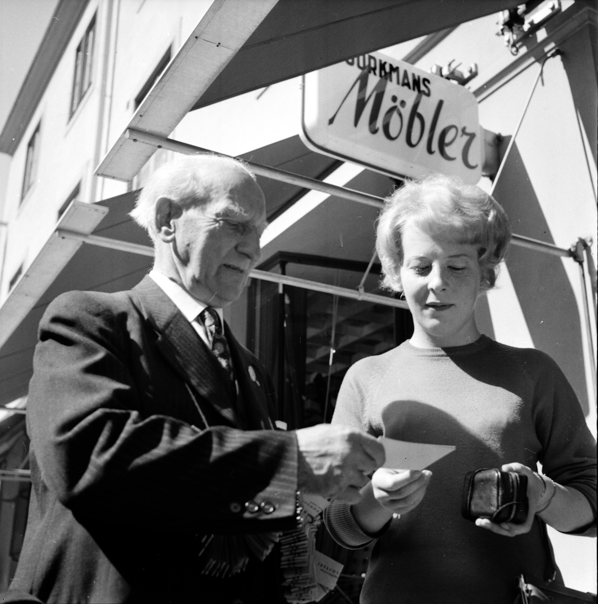 Hembygdsföreningens 1000:de medlem,
Fröken Kerstin Olsson,Brunnmyra,
19 Juli 1965